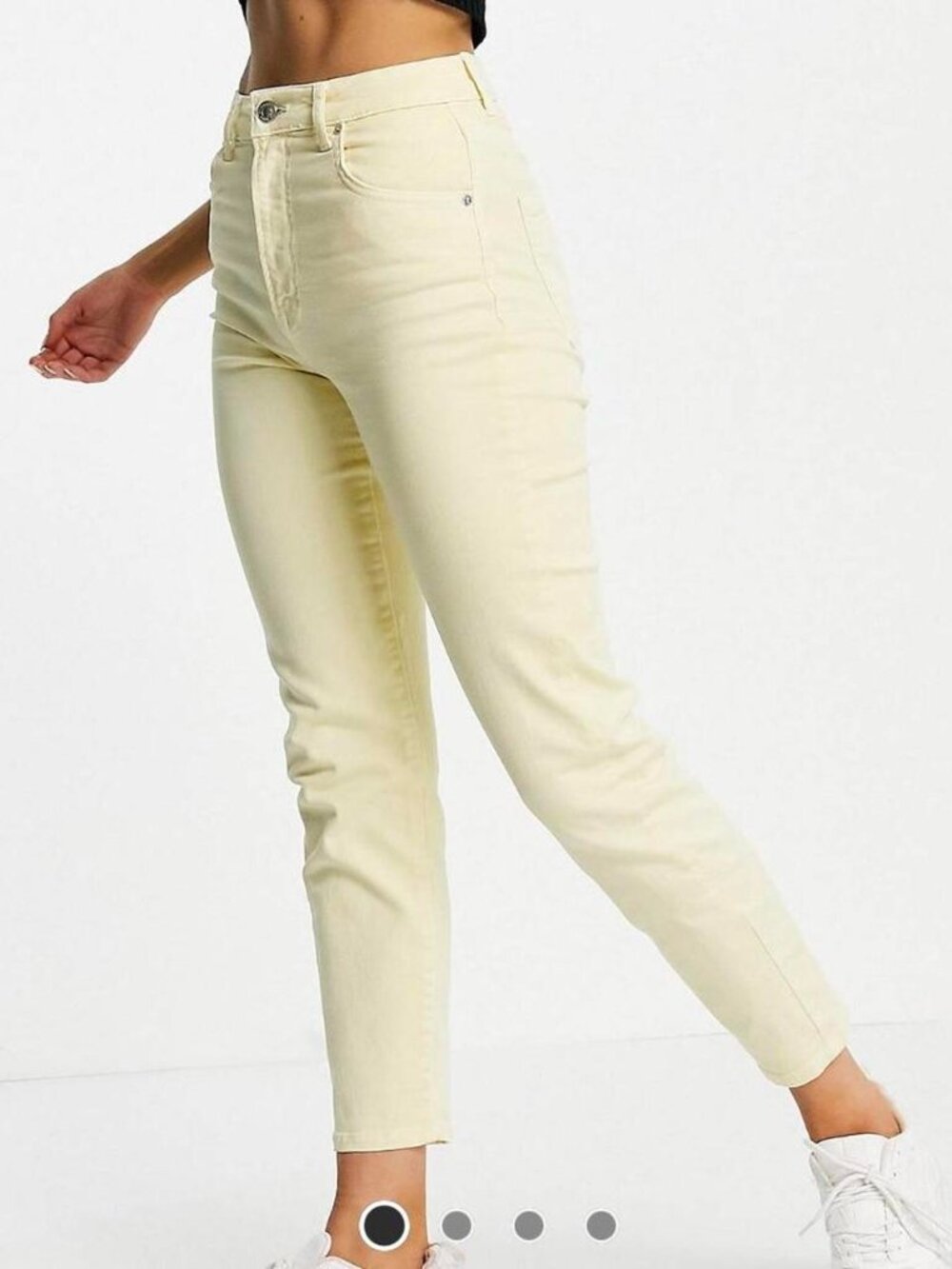 Yellow Stradivarius Slim-Fit Mom Jeans (NWT)
